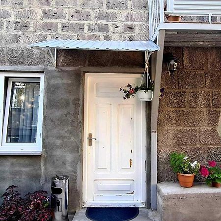 Central Guesthouse Gyumri Exterior photo